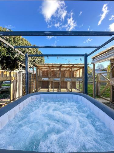Hastings House | Sun-kissed Spa Retreat