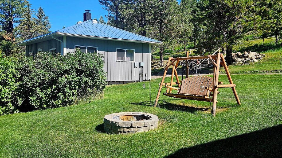 Cascade County Cabin | Sun Mountain Cabin