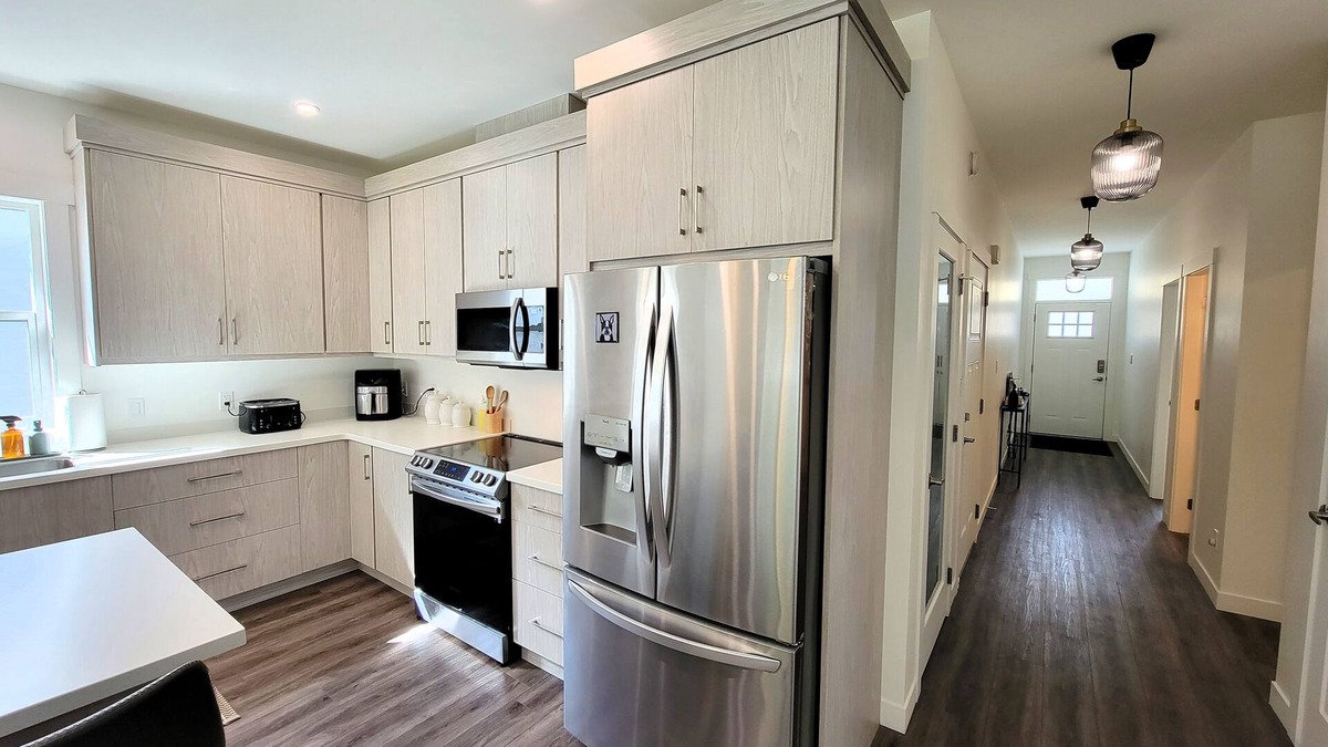 Okanagan-Similkameen House | Sun n Sips Villa in Keremeos