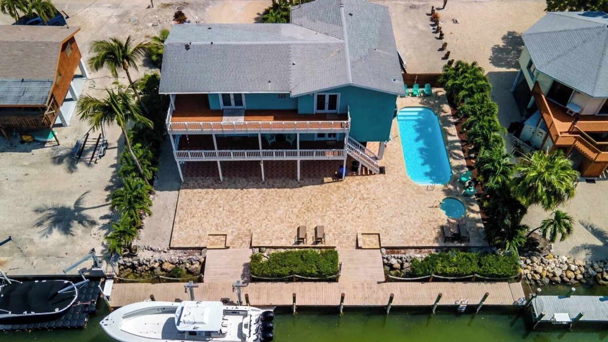 Marathon House | Sun of a Beach in Marathon