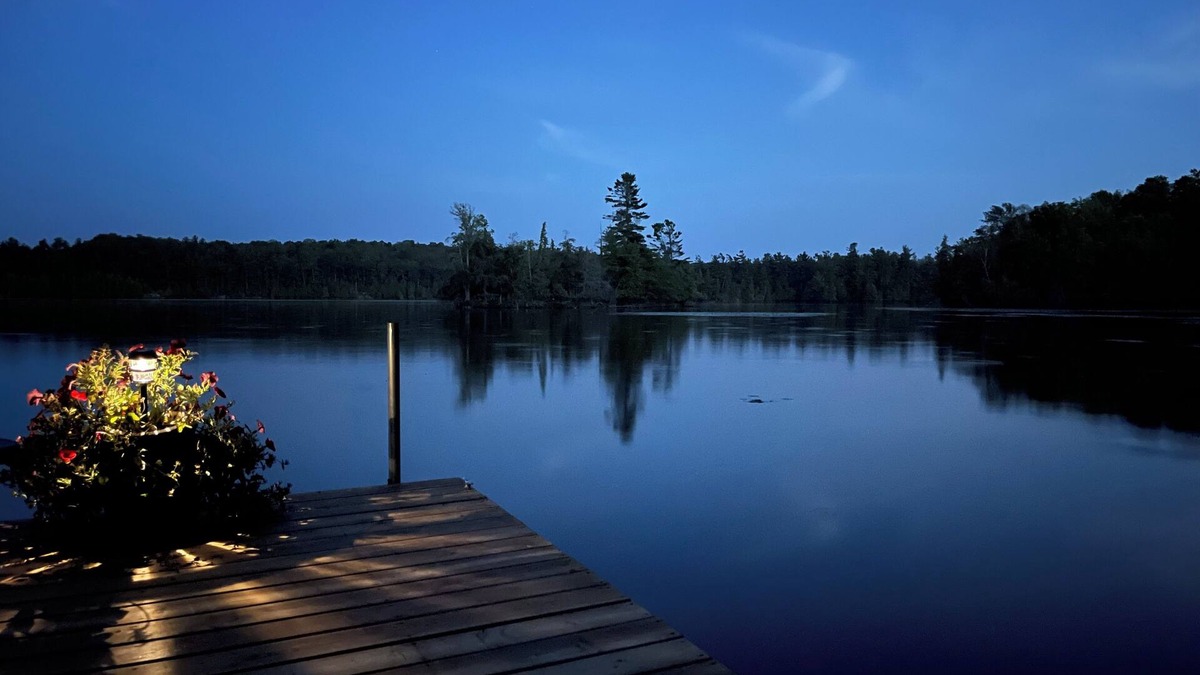 Rideau Lakes Cottage | Sun on the Brow Cottages - Sun Set Cottage