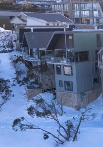 Mount Buller Apartment | Sun Peaks & Sun Valley
