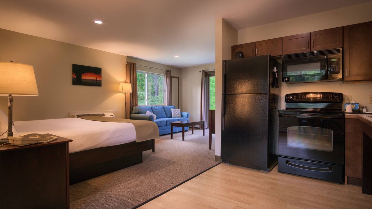 Stowe Area Hotel | Sun & Ski Inn And Suites