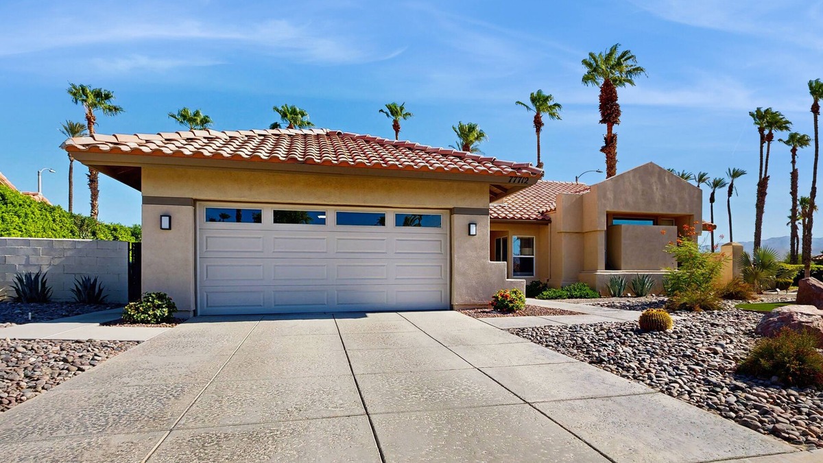 Palm Desert House | Sun-soaked dog-friendly retreat with private pool, hot tub, fireplace, & W/D