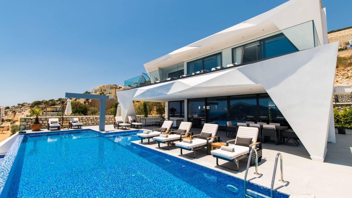 Kalkan Villa | Sun, Style & Serenity - 4BR Luxury Villa in Kalkan with Private Entertainment
