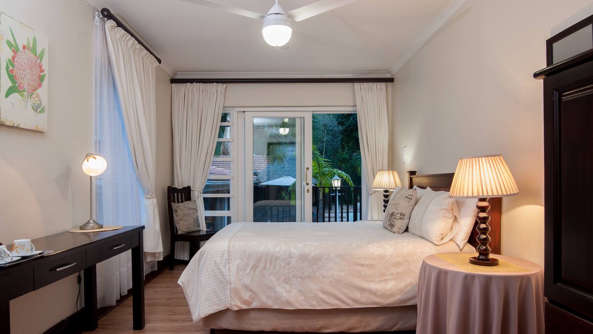 Durban North Bed & Breakfast | SunBird Room at The Brother's Guest House Durban North