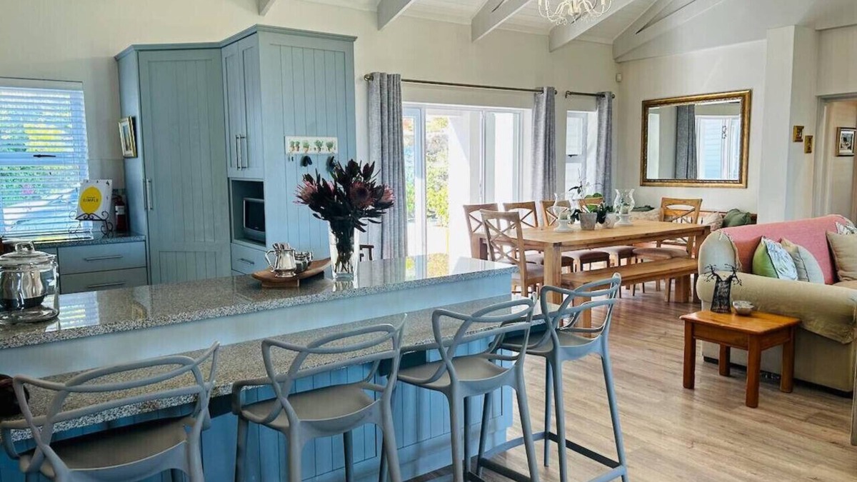 Chanteclair House | Sunbird Villa | Sea and mountain escape