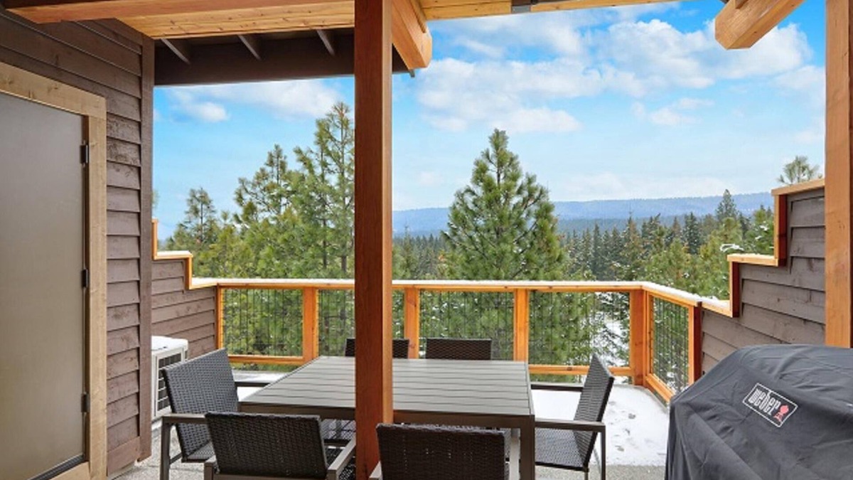 Cle Elum House | Suncadia 2 Bdrm with Patio Overlooking the Mountains