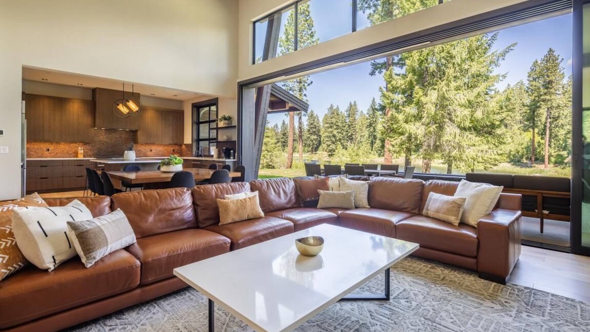 Cle Elum House | Suncadia 6 bdrm luxurious with magnificent golf views
