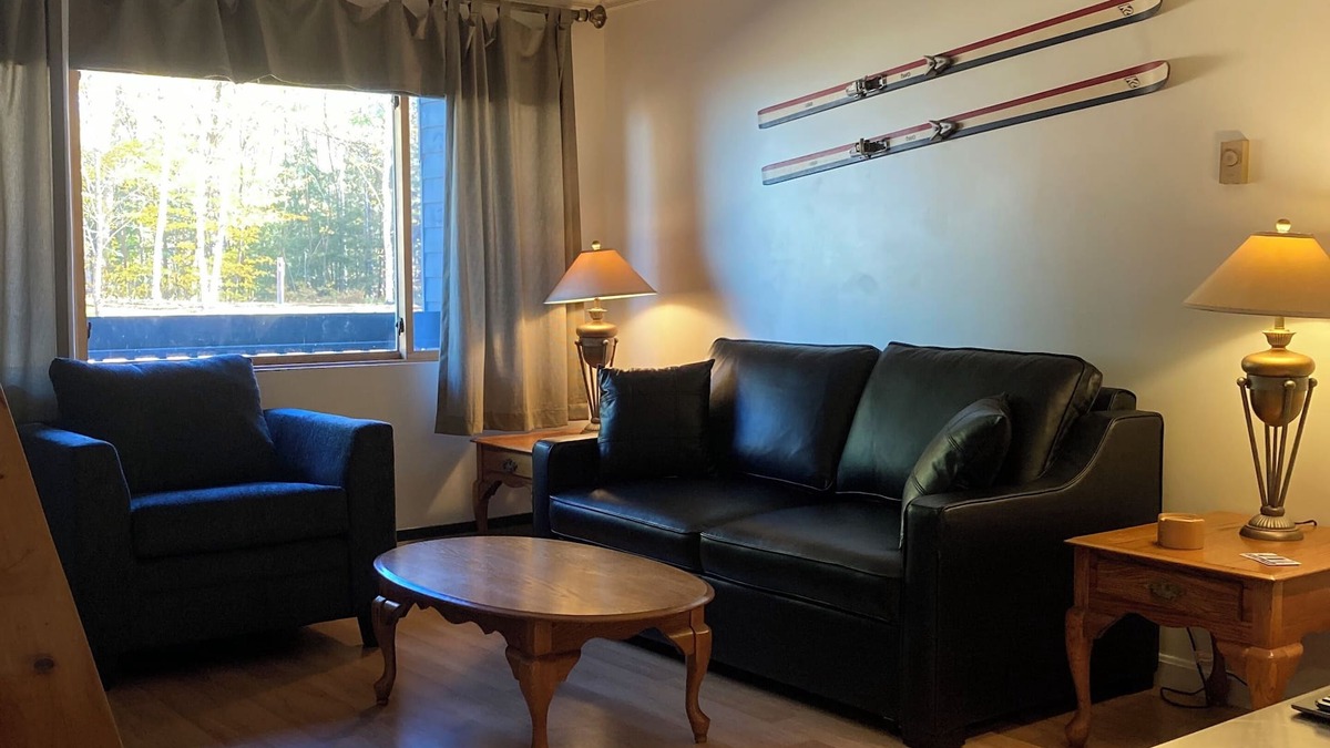 Sunday River Area Condo | Sunday River Brookside on mountain ski in/out with outdoor pool and hot tub