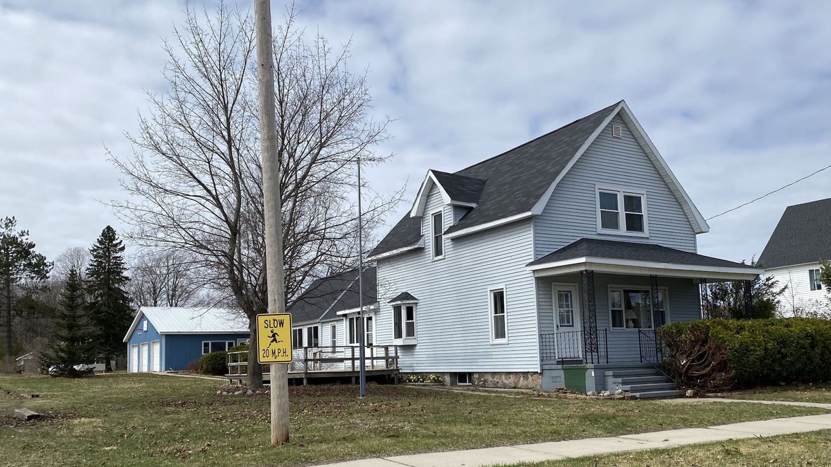 McMillan House | Sundown Lodge in McMillan MI