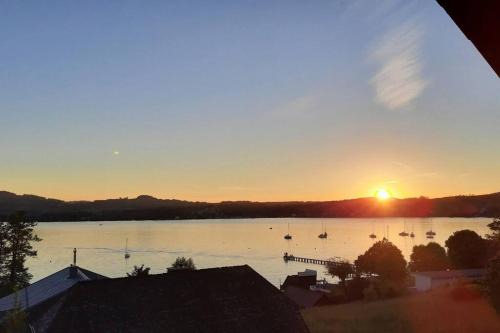 Schoerfling am Attersee Apartment | Sundowner appartment at the lakeside - 120sqm