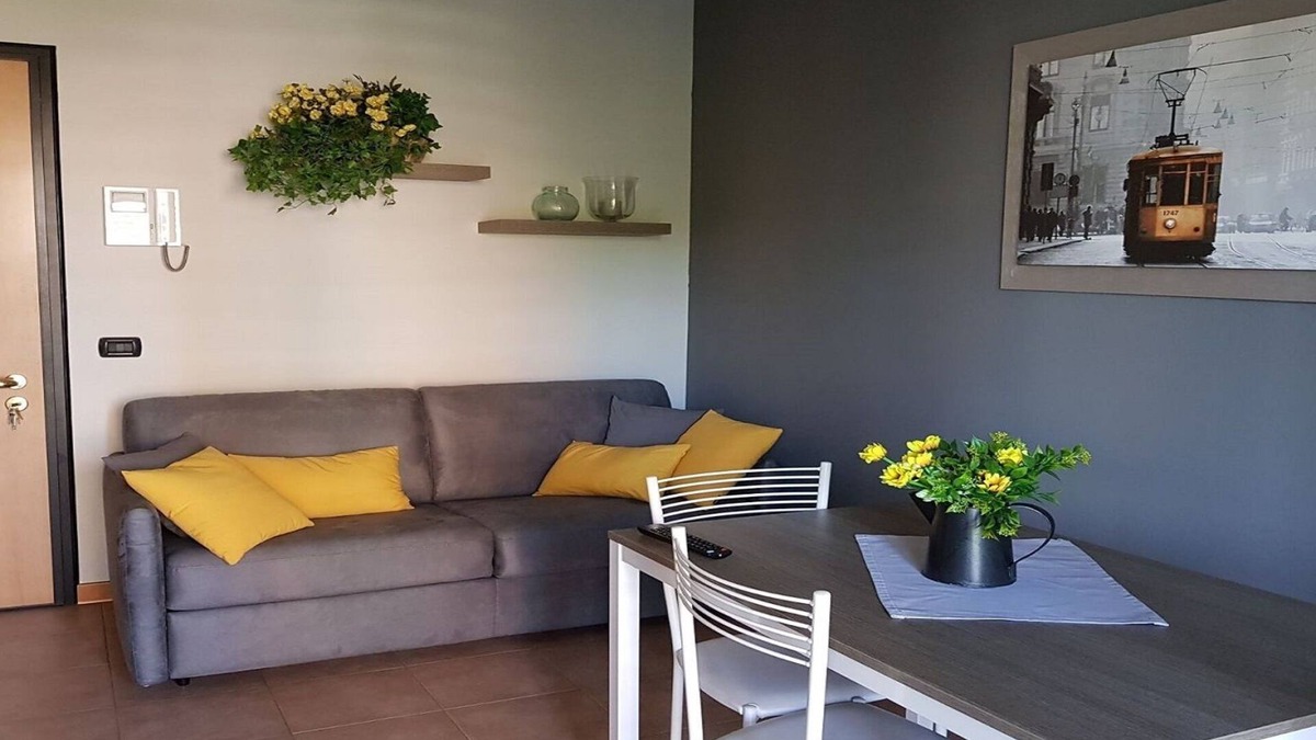 Vigentino Apartment | SUNFLOWER HOUSE RIPAMONTI IEO (CIR: 015146-CNI-00874)