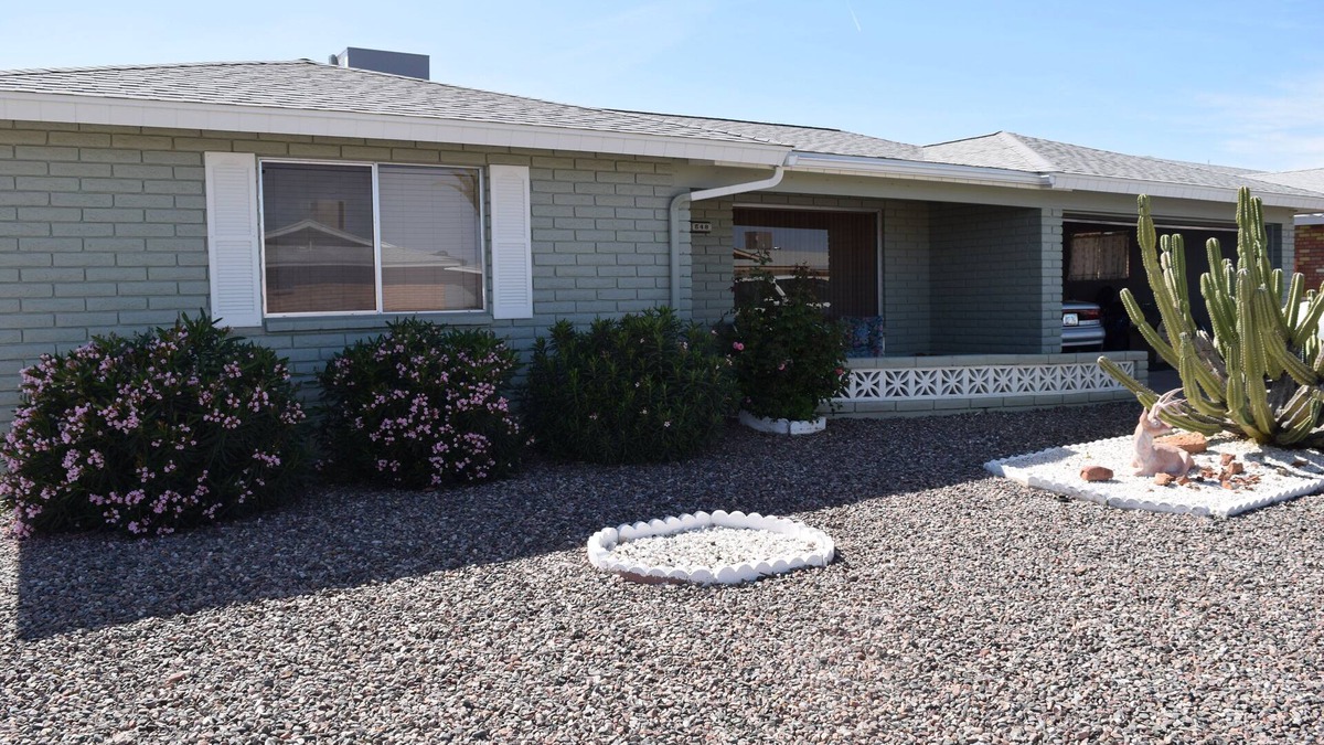 Mesa House | Sunland Village-55+ Golf Community-Golfing getaway