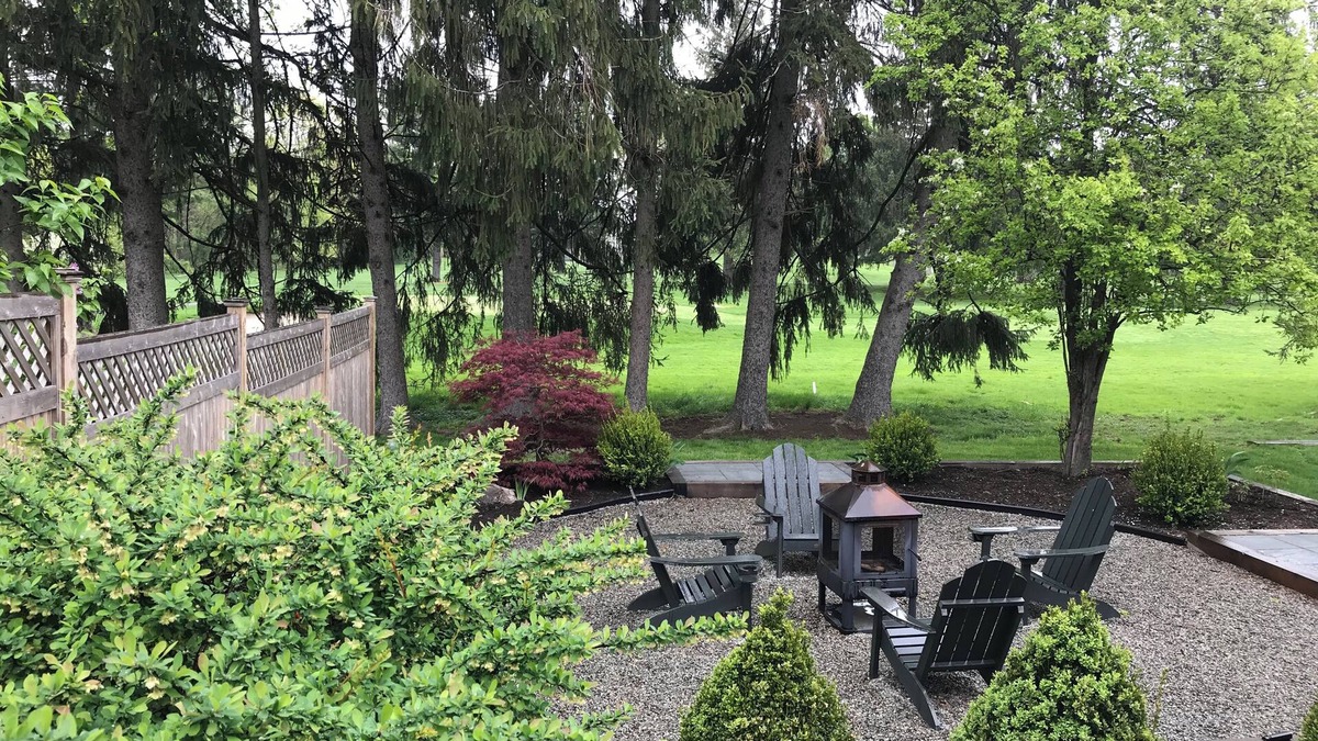Beacon House | Sunlit Cottage in the Hudson Valley near train and Main!