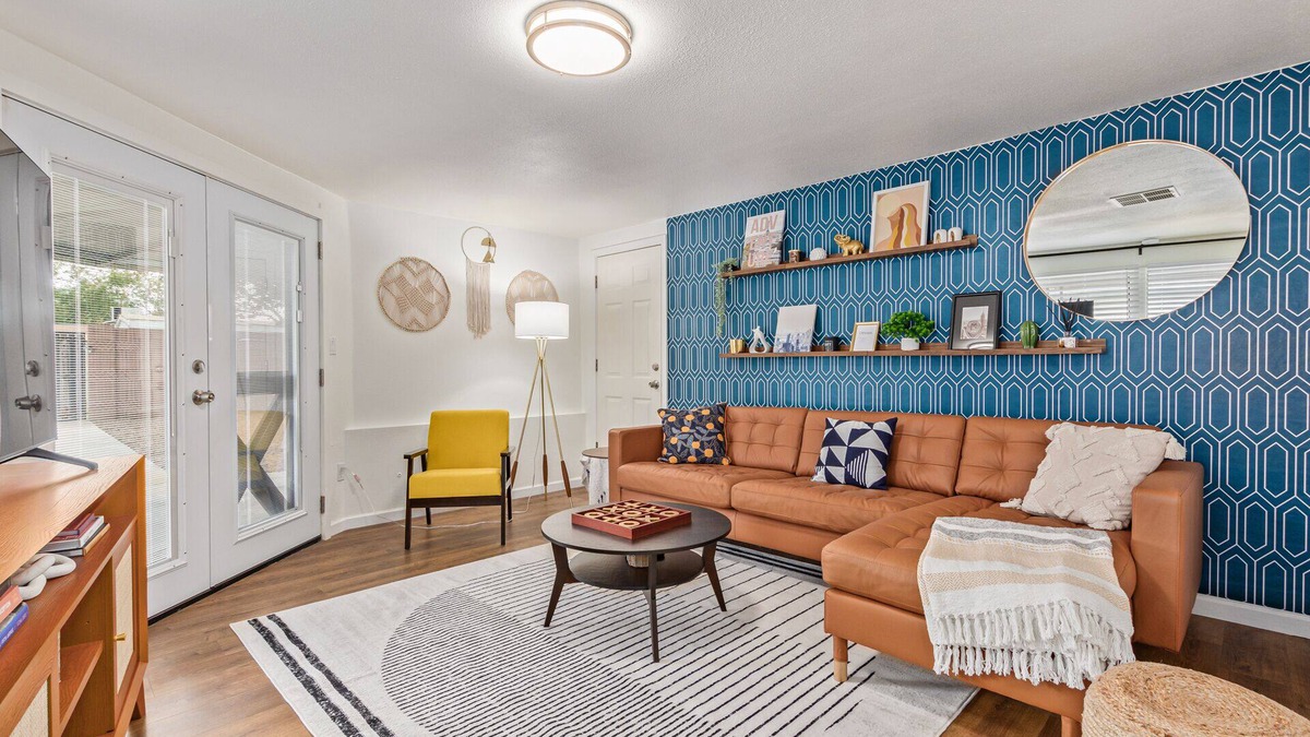 Camelback East House | Sunlit Mid-Mod Oasis Phoenix - LONG-TERM ONLY