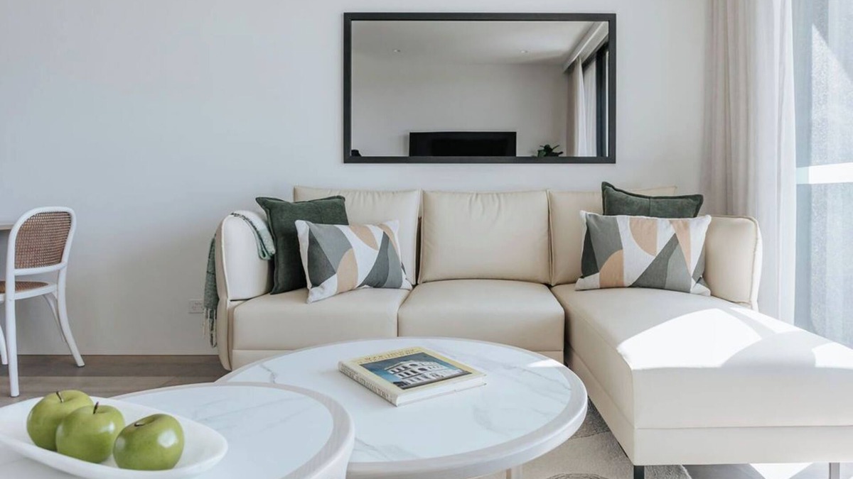 Sorrento Apartment | Sunlit Sorrento Splendour in Position Perfect
