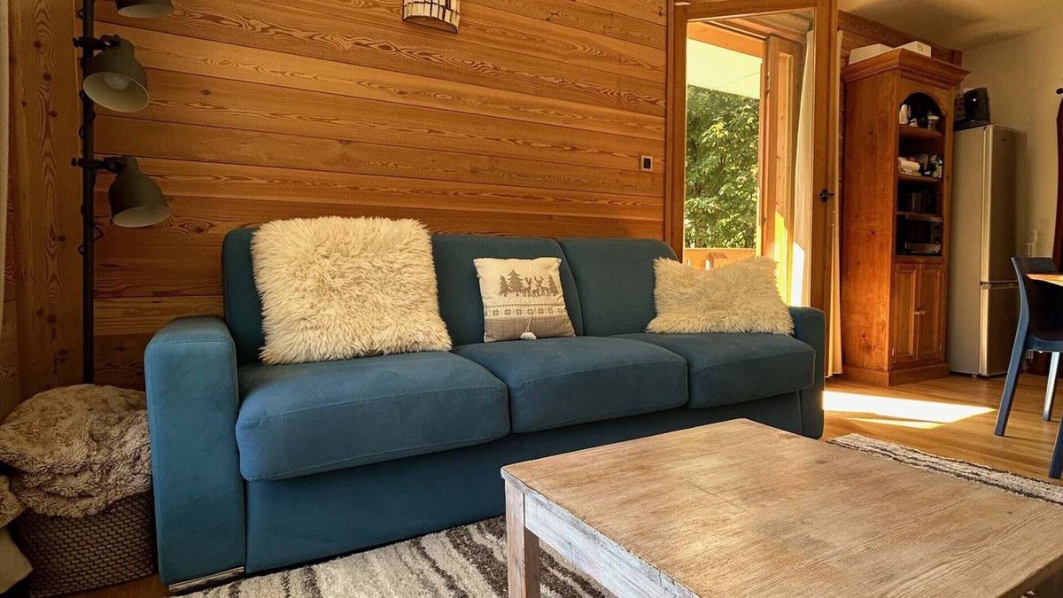 Valloire Apartment | Sunny 2-BR Apartment with Balcony, Pool & Parking, Near Ski Lifts