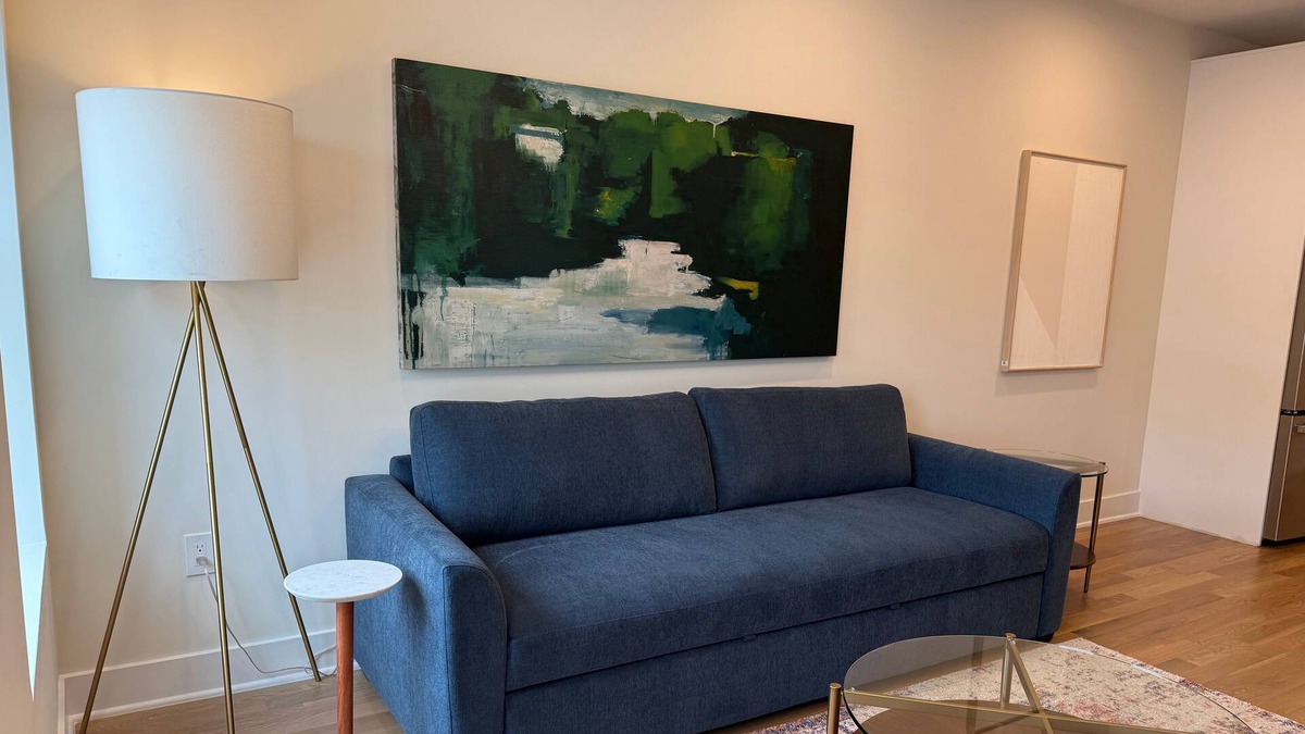 Hoboken Apartment | Sunny 2BR Loft Work, Relax, Minutes to NYC