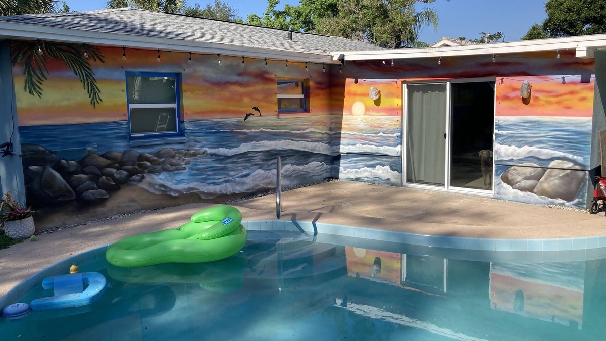Seminole House | Sunny 3 bedroom, family and pet friendly pool home