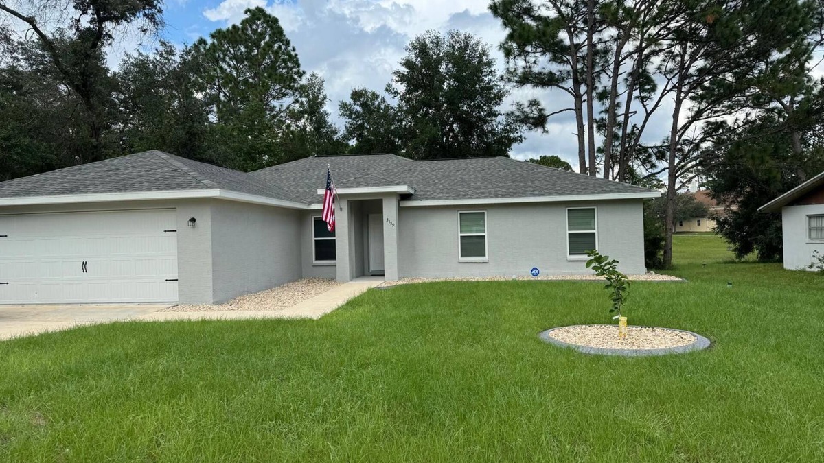 Citrus Springs House | Sunny 4BR Oasis with Pool! Golf Nature & Fun Nearby – Sleeps 10 Book Your Escape