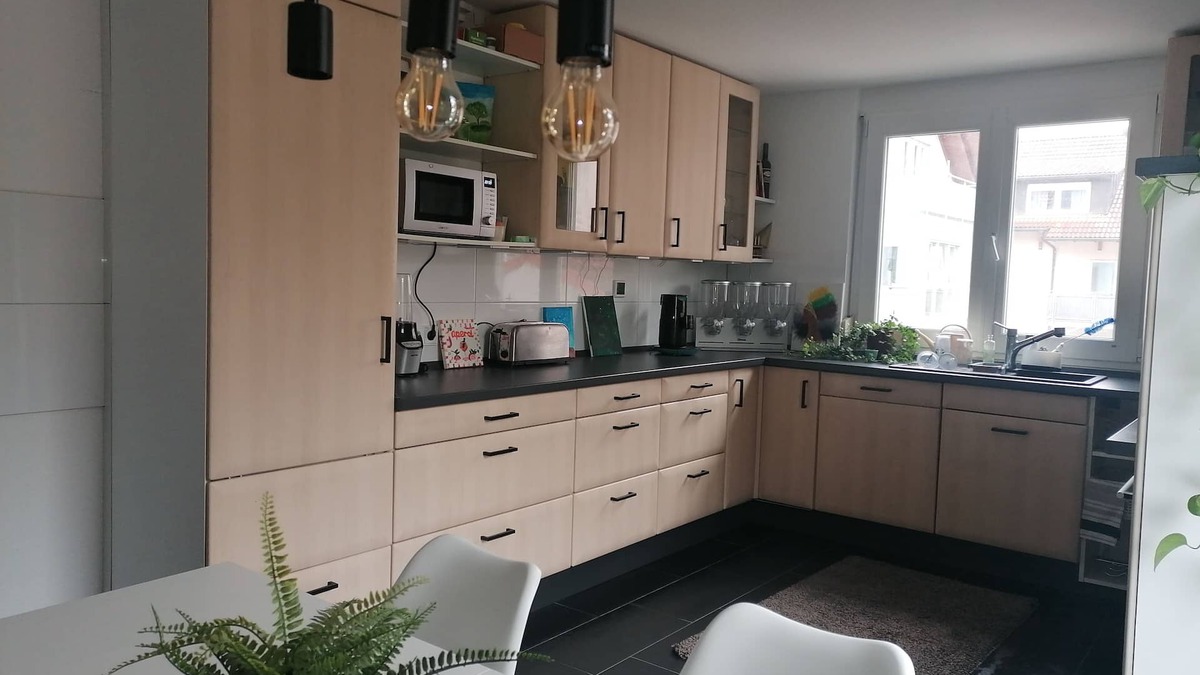Denzlingen Apartment | Sunny and large 1 room apartment (60m²) on the outskirts of Denzlingen /15 km from Freiburg