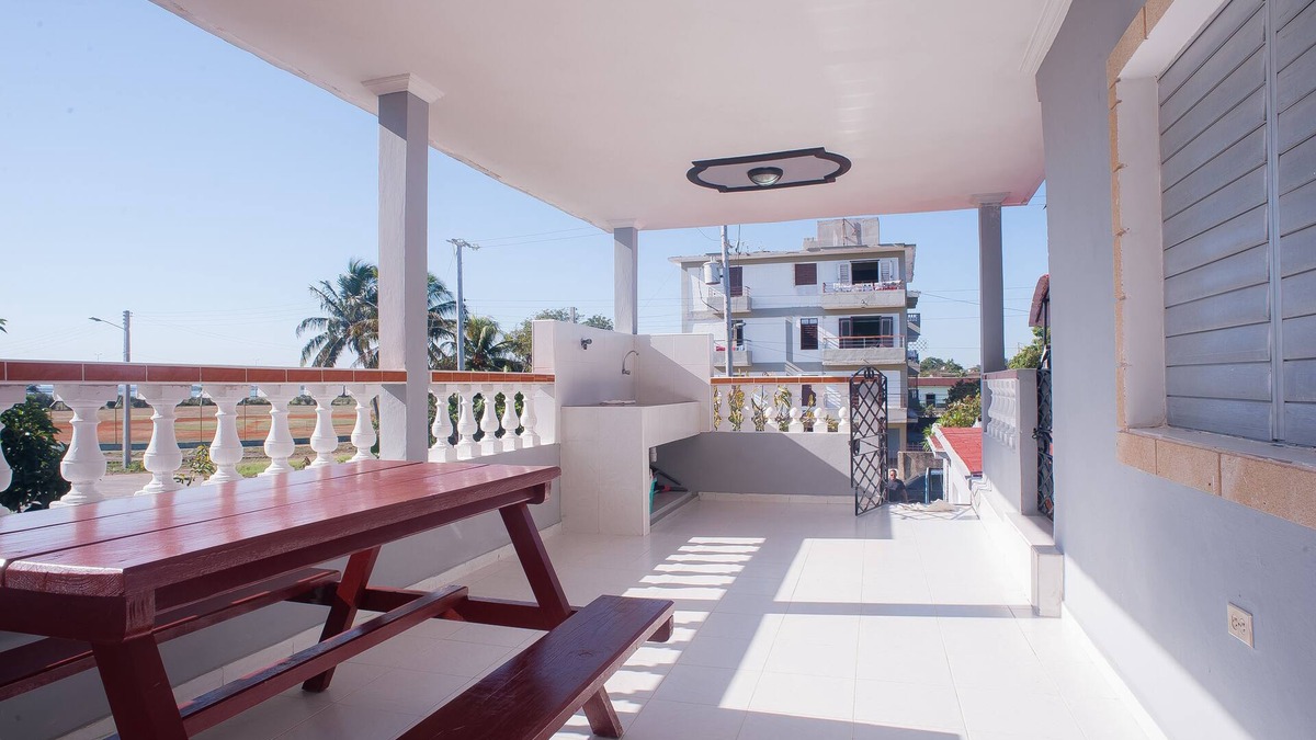 Varadero House | Sunny and Upscale Flat in Varadero Beach