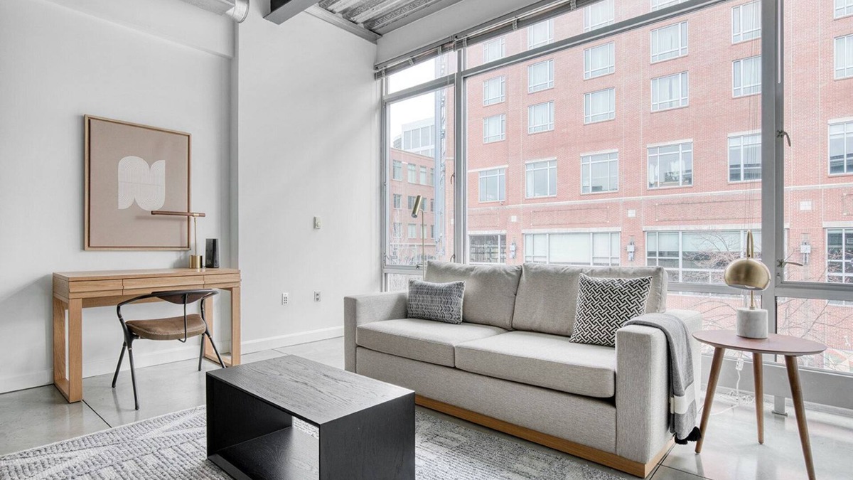 Central Square Apartment | Sunny Central Square Jr 1BR w/W/D & Gym, nr Central T, by Blueground