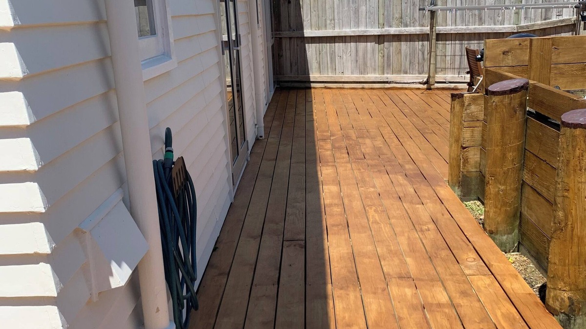 Orakei Apartment | Sunny, Character 2-Bed Home in Mission Bay