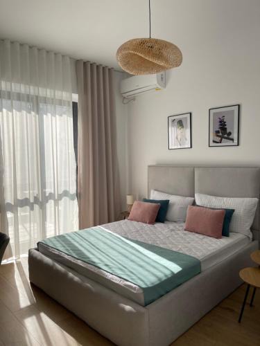 Lezhe Apartment | Sunny City Center Apartment
