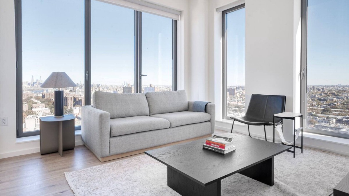 Clinton Hill Apartment | Sunny Clinton Hill 2BR w/W/D, Gym & Pool, nr BAM, by Blueground