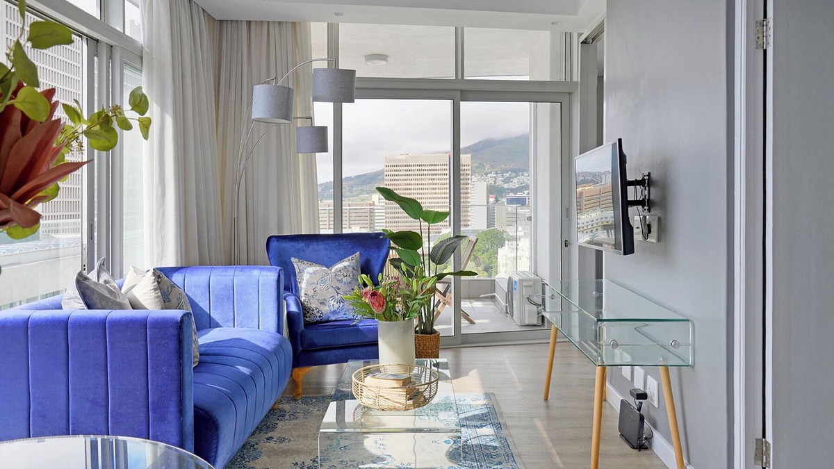 Foreshore Apartment | Sunny Corner Apartment with 180° Ocean, City & Mountain Views
