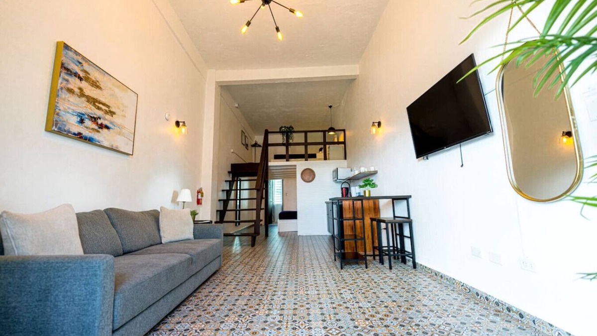 Puerta de Tierra Apartment | Sunny Escape with Balcony Steps to Dining