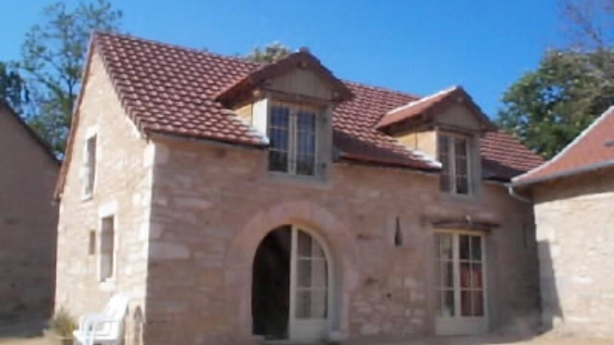 Martiel Cottage | Sunny family house with private terrace, pool and activities for all ages
