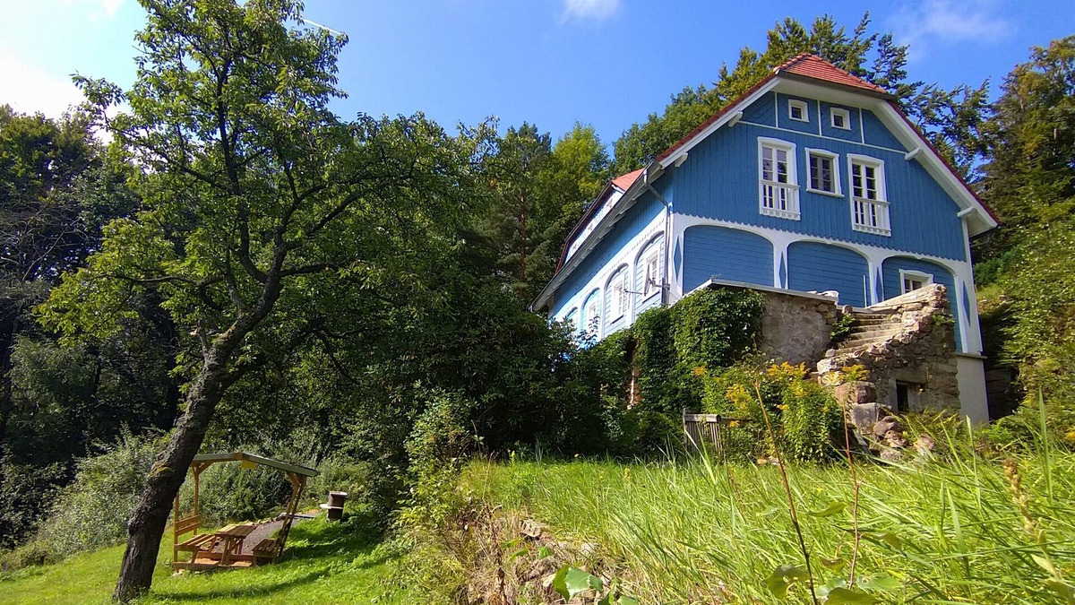 Jonsdorf House | Sunny location at a slope with perfect views and with quiet surrounding