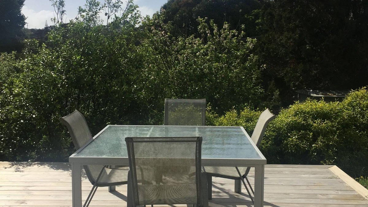 Raglan House | Sunny Lorenzen Bay House