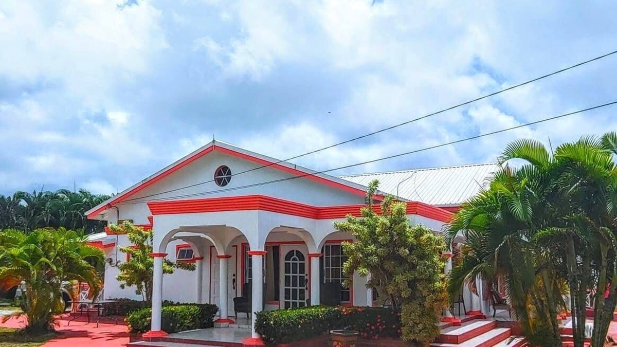 Laborie Villa | Sunny Palm Villas