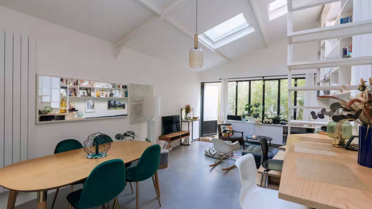 Porte-Saint-Martin Apartment | Sunny Parisian Flat by Canal Saint-Martin