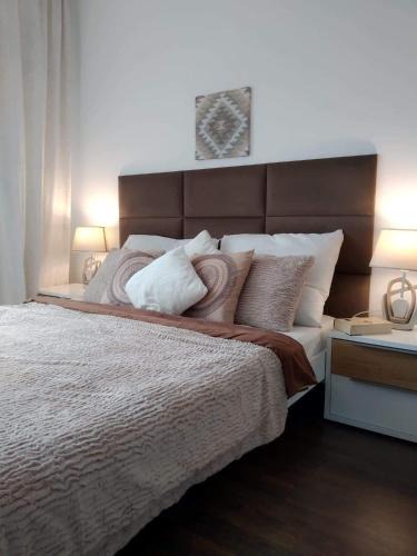 Pruszkow Apartment | Sunny Penthouse with roof gardens overlooking the Warsaw Palace of Culture