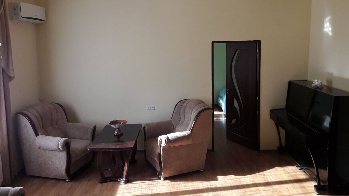 Yerevan House | Sunny rooms in good area