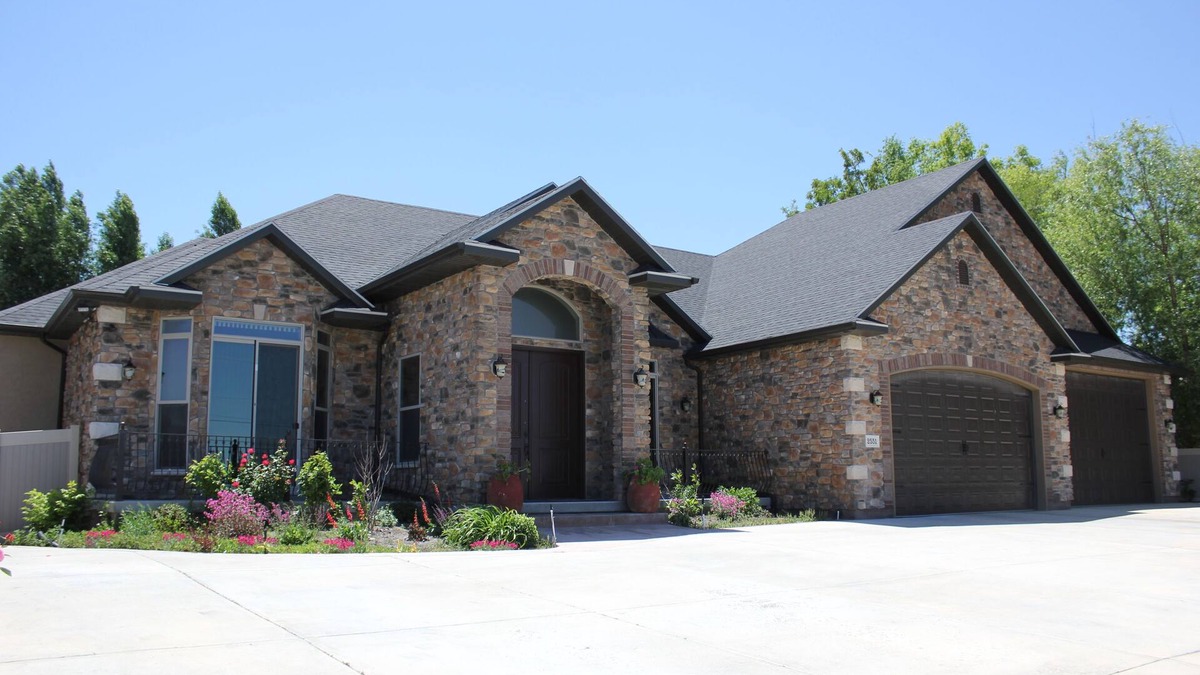 West Jordan Apartment | Sunny's Garden Homestay