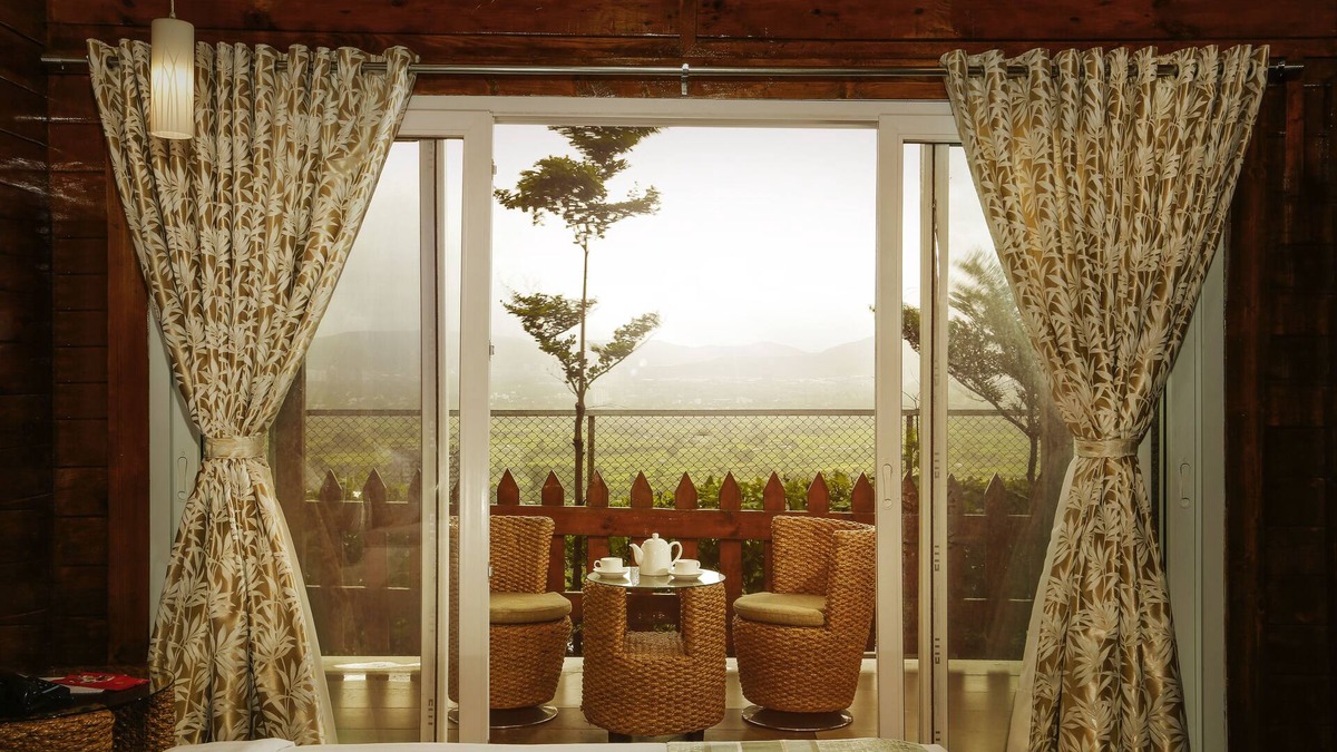 Paud Resort | Sunny's World