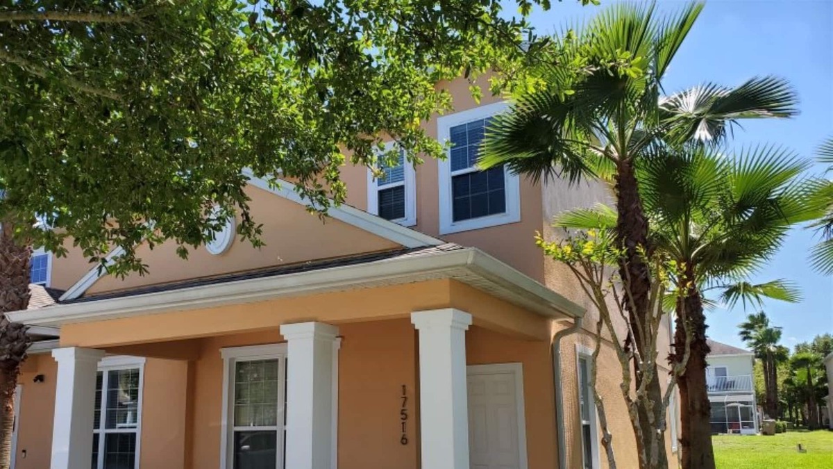 Silver Creek House | Sunny Serenity - Contemporary Townhome Near Area Attractions
