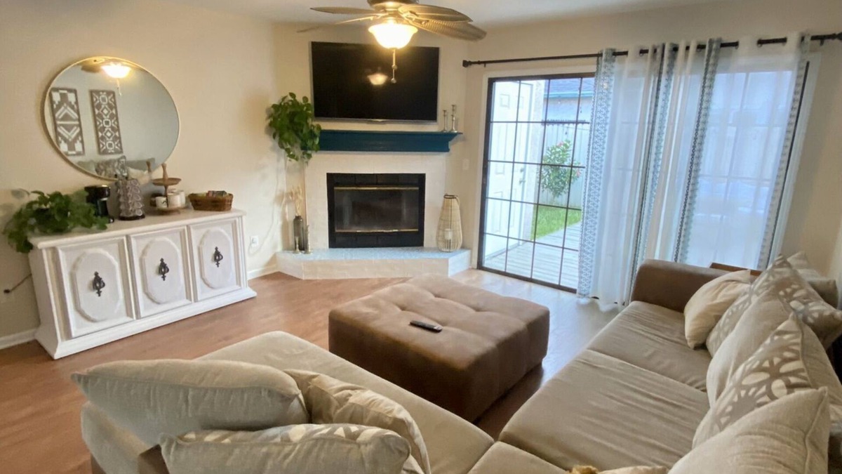 Jacksonville Beach House | Sunny Side beach house 2 blocks from the ocean.