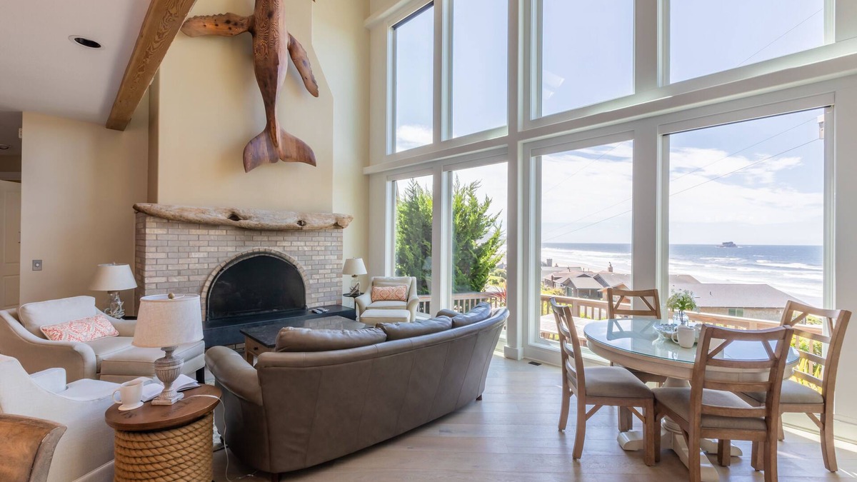 Arch Cape House | Sunny, Spacious 3500 sq ft Beach House w/Ocean Views, Gourmet Kitchen, Local Art