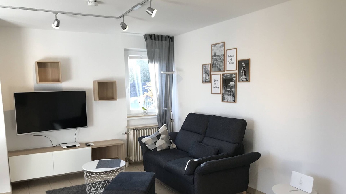 Wiehl Apartment | Sunny spot with a roof terrace in the middle of Wiehl