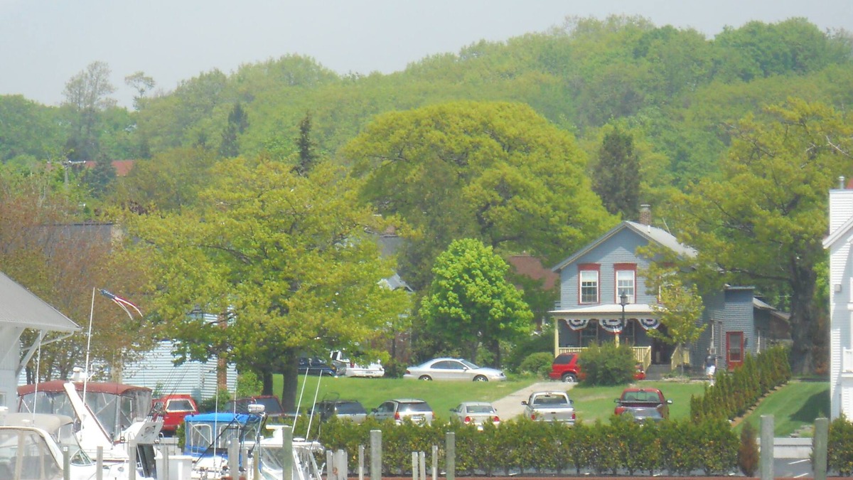 Frankfort House | Sunny suite w/private entrance; view of Betsie Bay one block from Lake Michigan