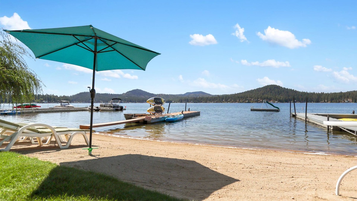 Loon Lake House | Sunnyside Beach Retreat-a great place to build memories