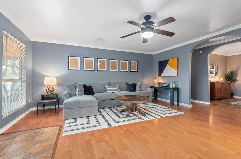 Bacliff Apartment | Sunnyside Retreat