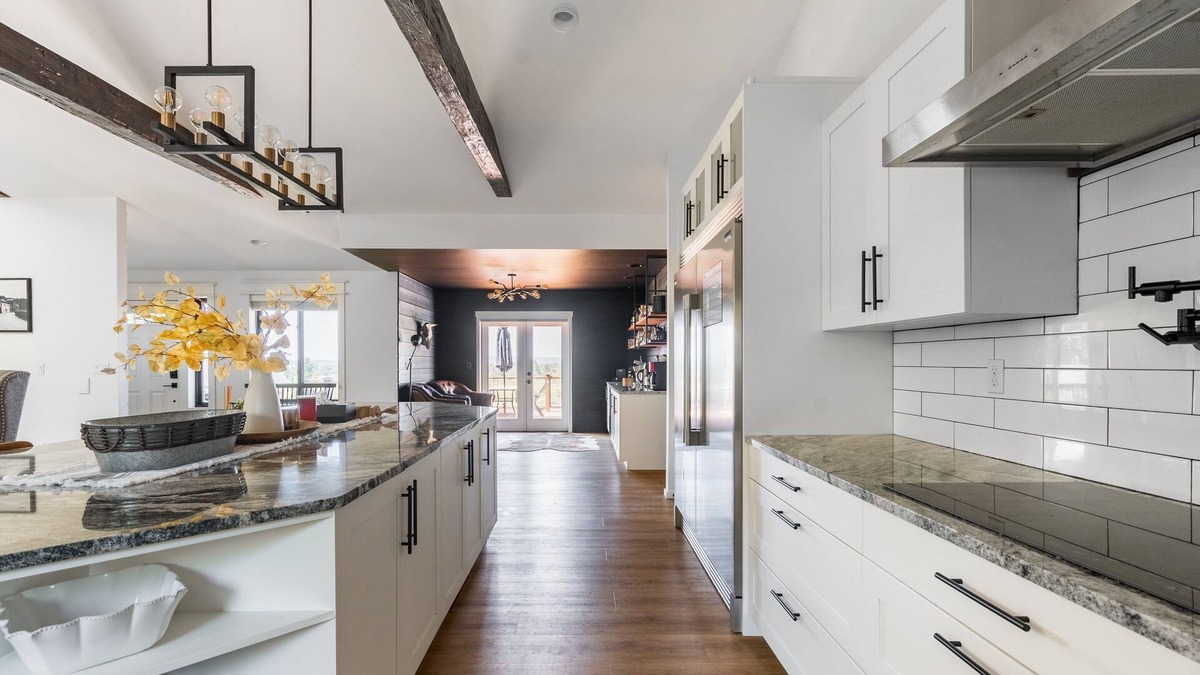 West Lake Stevens House | Sunnyside Sanctuary 3 Bedroom Home by RedAwning